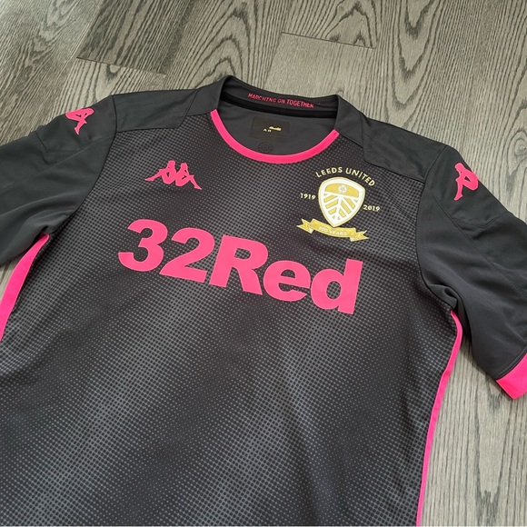 Leeds United 2019/2020 Away Shirt Champions BEN WHITE #5 - Picture 3 of 8